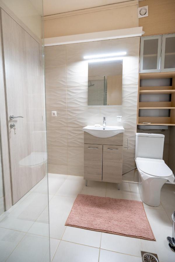 Monastiraki Metro Station Studio For 4 Persons Atenas Exterior foto