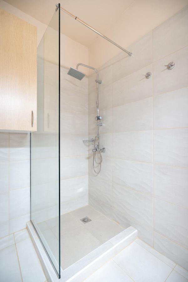 Monastiraki Metro Station Studio For 4 Persons Atenas Exterior foto