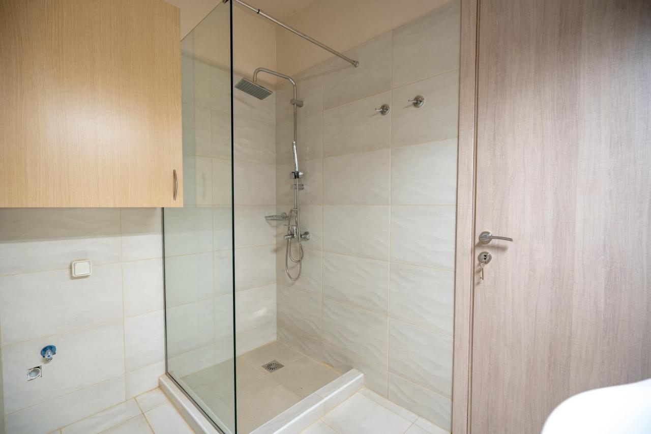 Monastiraki Metro Station Studio For 4 Persons Atenas Exterior foto